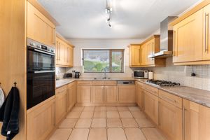 Kitchen- click for photo gallery